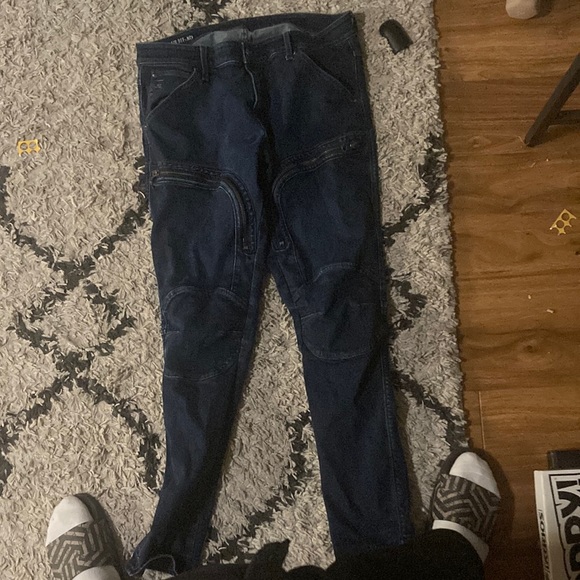 These are g-star pants .